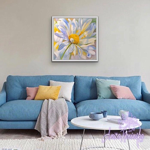 big flower painting of ox eye daisy by Anita Nowinska