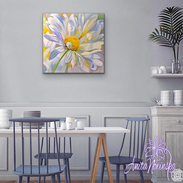big flower painting of ox eye daisy by Anita Nowinska