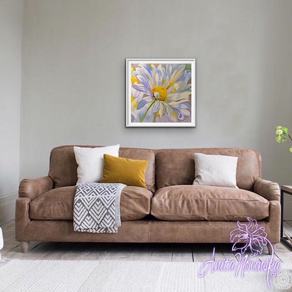 big flower painting of ox eye daisy by Anita Nowinska