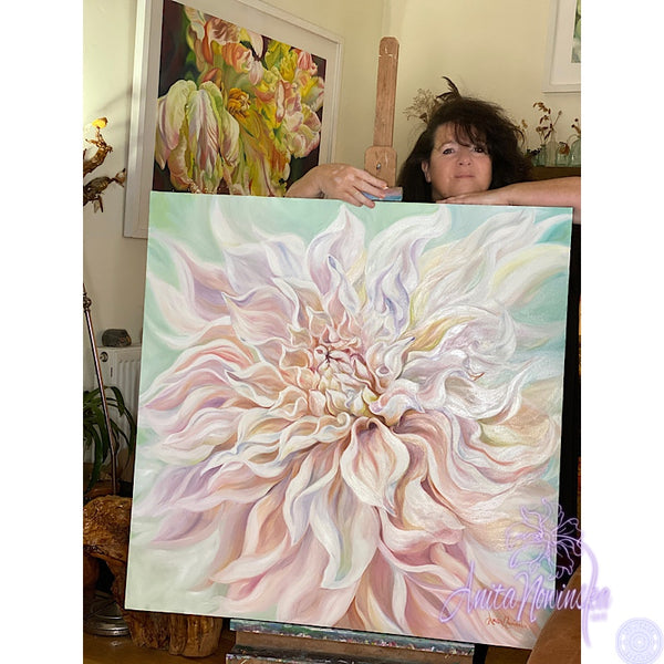 artist anita nowinska with her big dahlia flower painting 'precious'